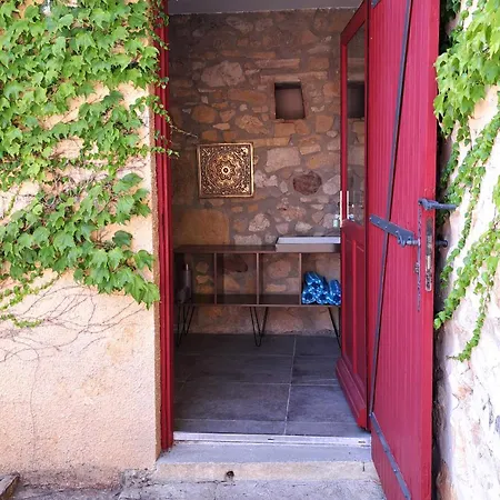 Le Jardin Du Grand Chemin Holiday home Baron (Gard)